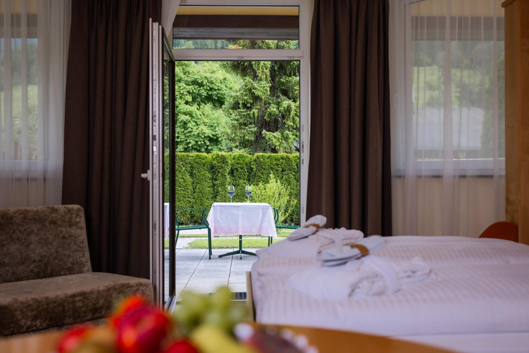 Alpine Spa Residence Бад Кляйнкирххайм Экстерьер фото